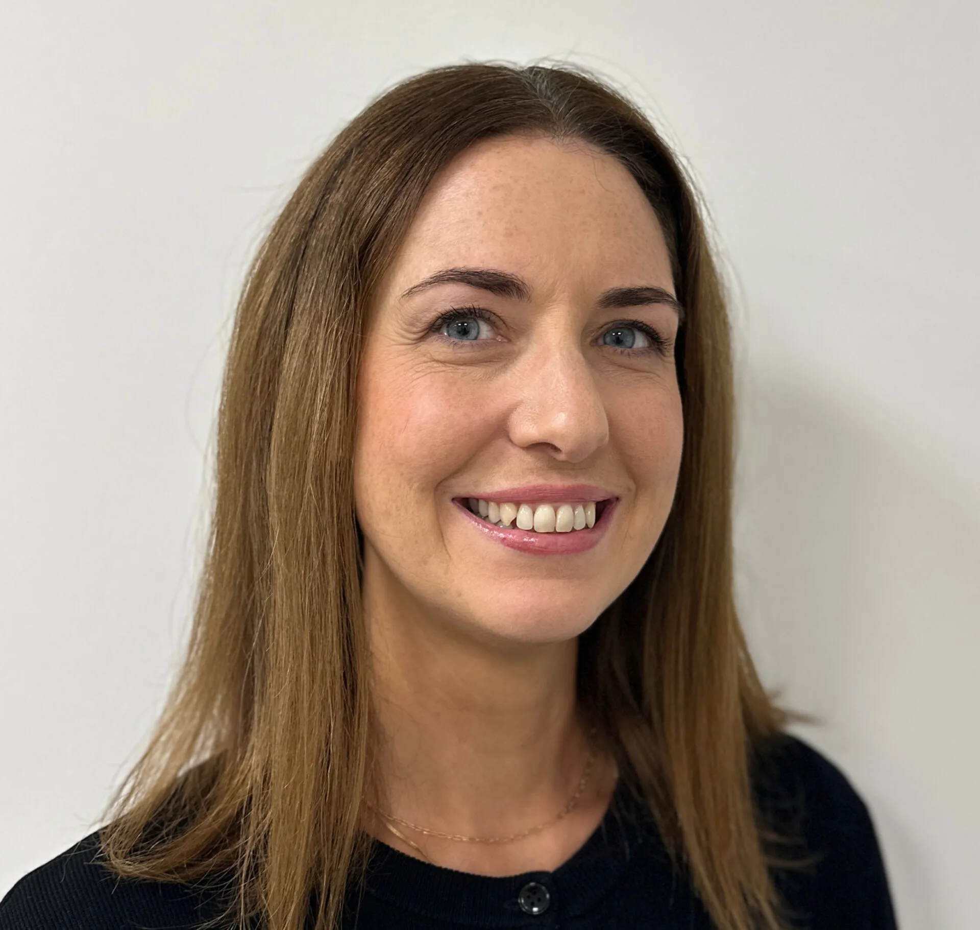 Terri Walsh headshot